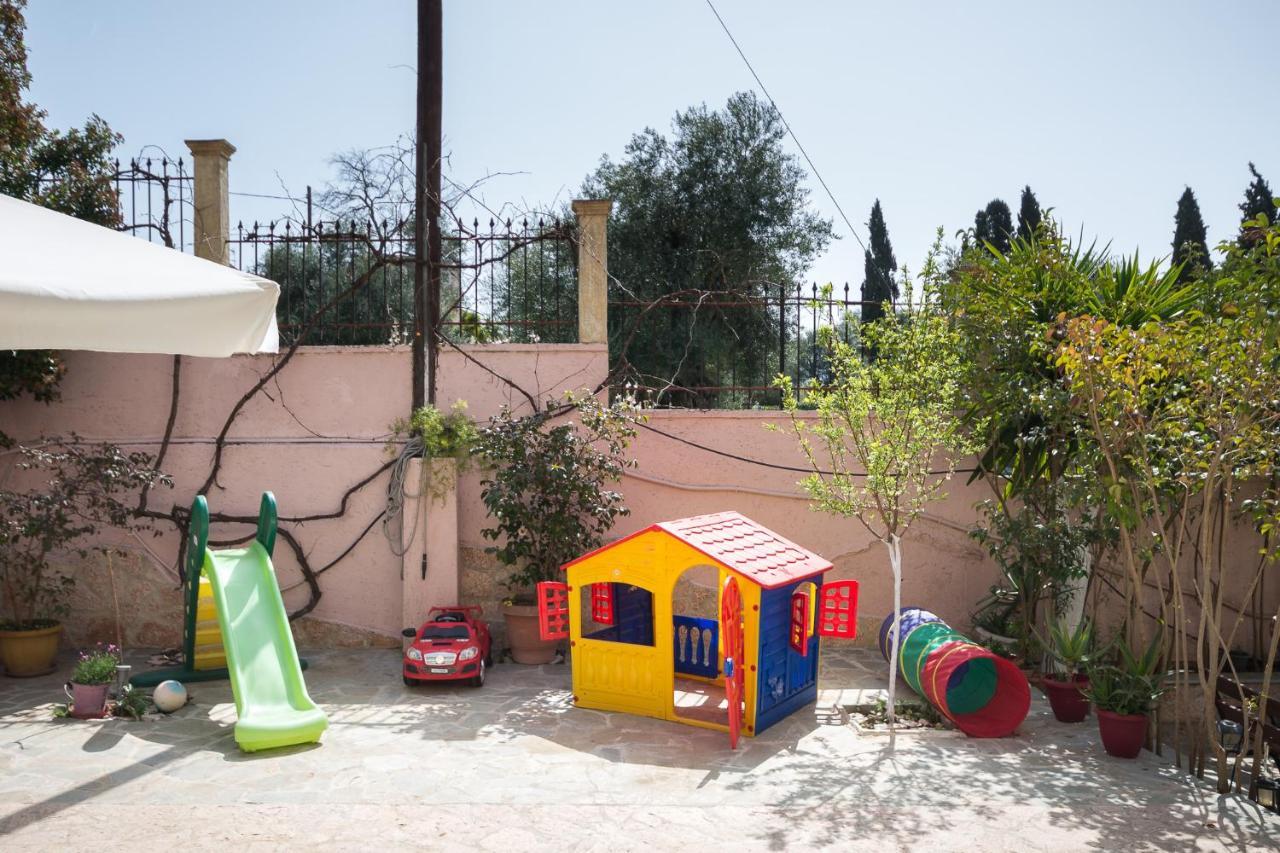 Kanálion Dora'S Home מראה חיצוני תמונה